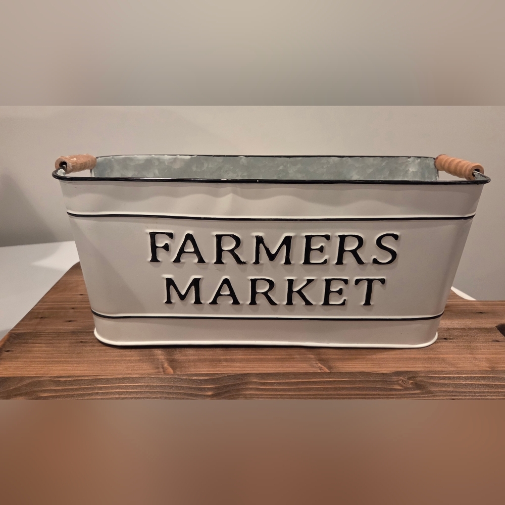 Farmers Market Metal Decorative Crate - White and Silver